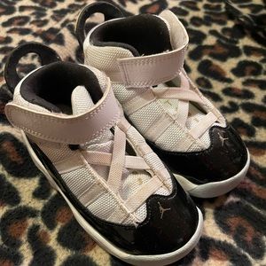 Toddler Jordans 8C